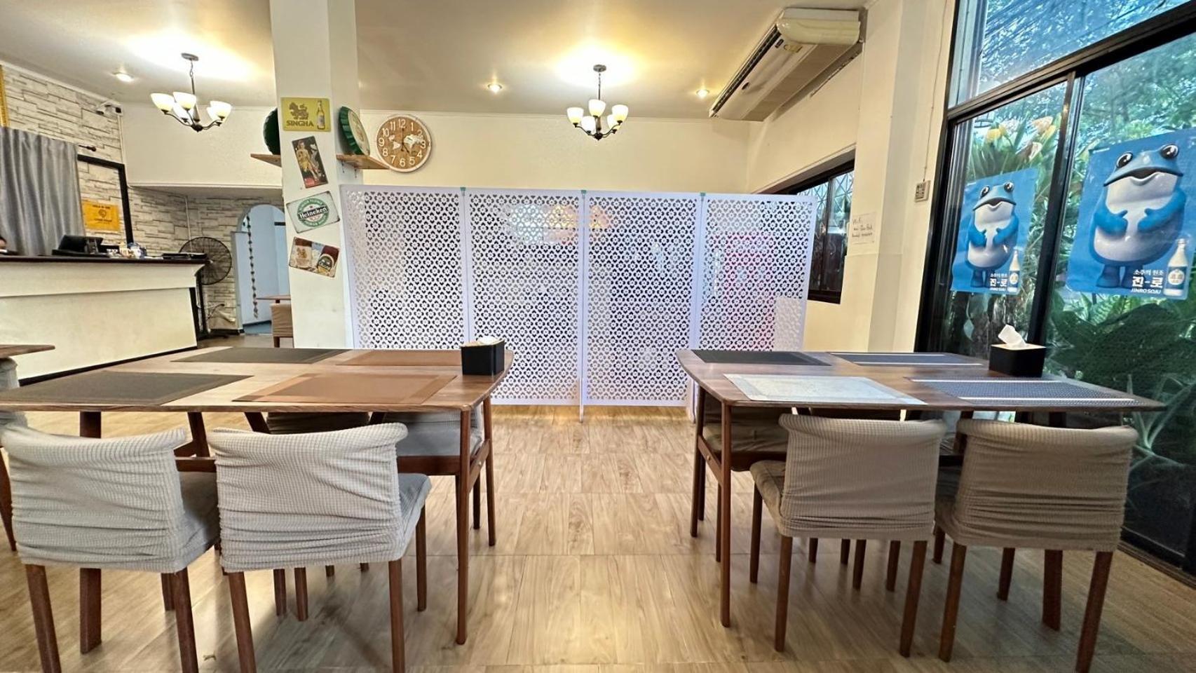 Deabak Hotel Pattaya Esterno foto