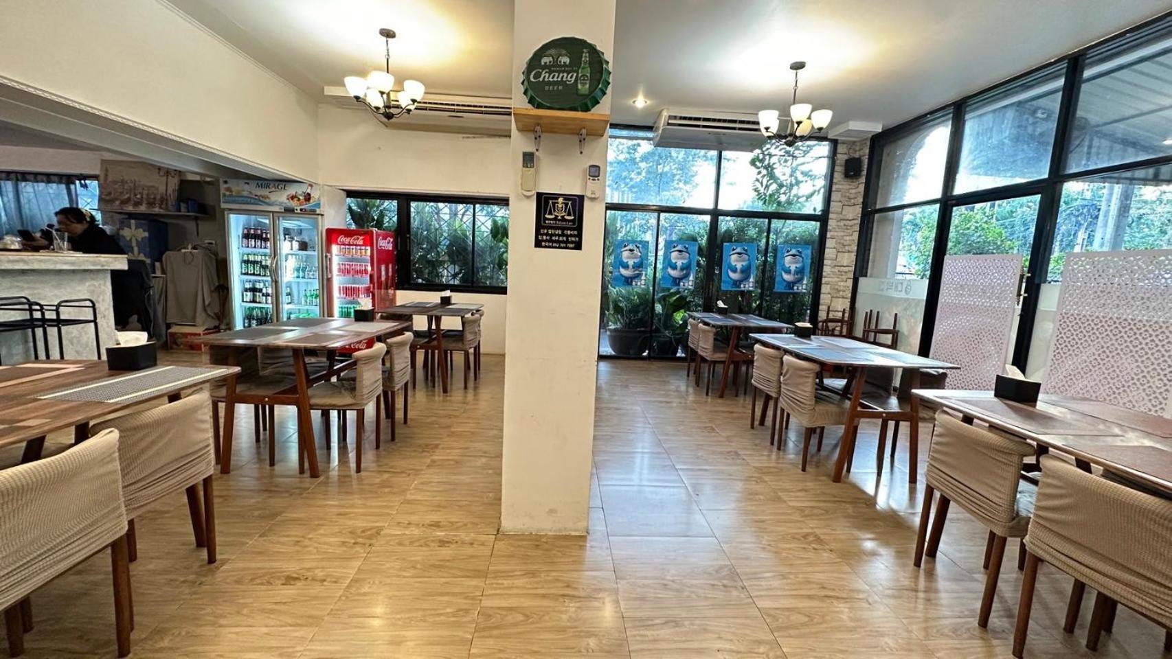 Deabak Hotel Pattaya Esterno foto