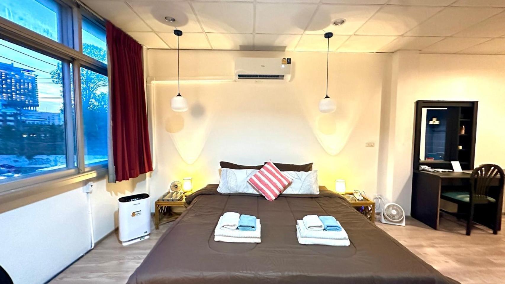 Deabak Hotel Pattaya Esterno foto